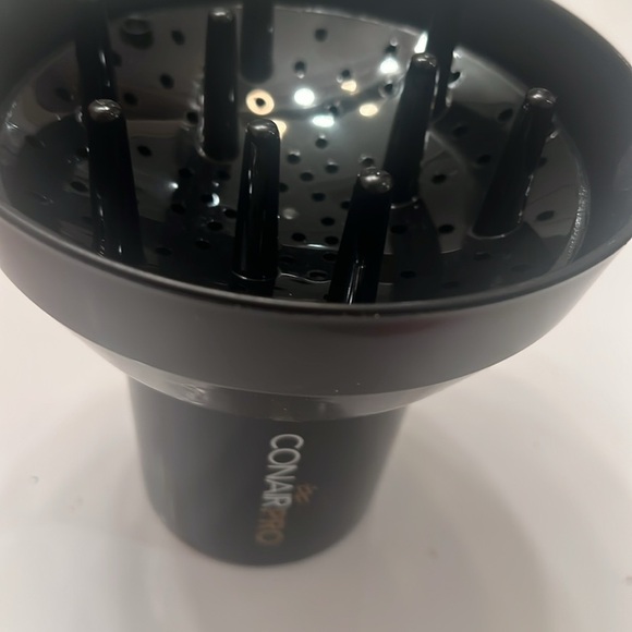 CONAIR Pro Hair Diffuser Professional Universal Fit FOR DEFINED CURLS - Picture 4 of 5